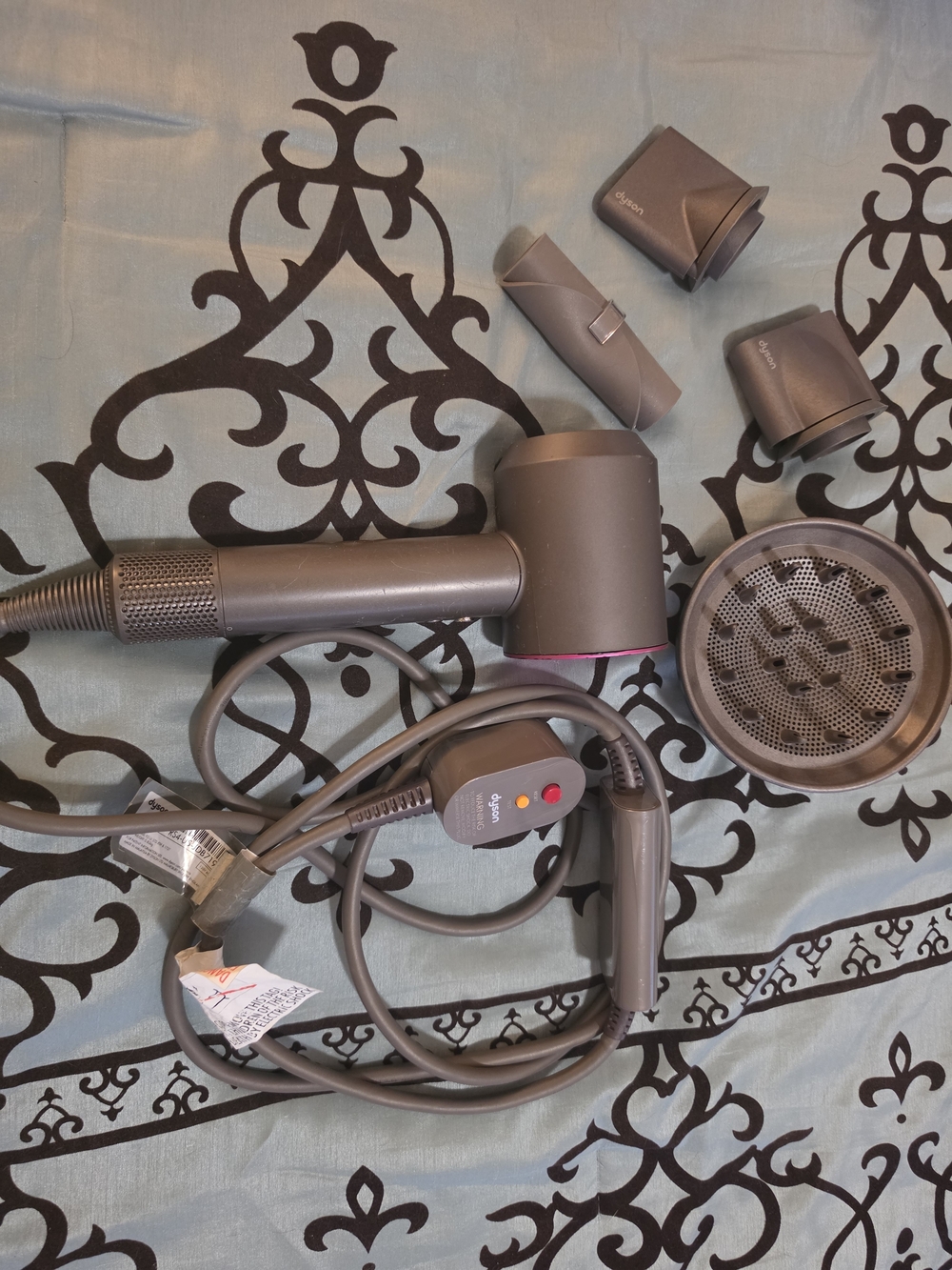Dyson Supersonic-Style Hair Dryer with Diffuser & Nozzle Attachments - Gray